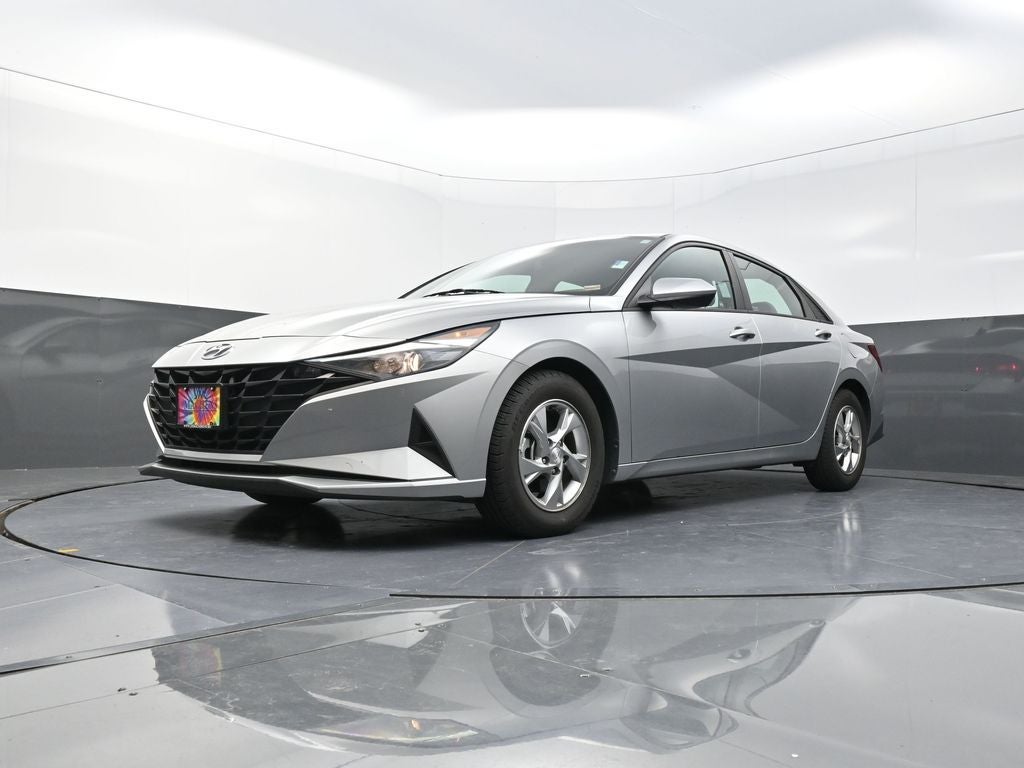 2021 Hyundai Elantra SE