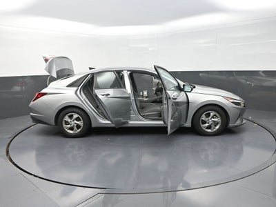 2021 Hyundai Elantra SE