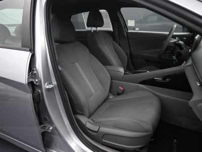 2021 Hyundai Elantra SE