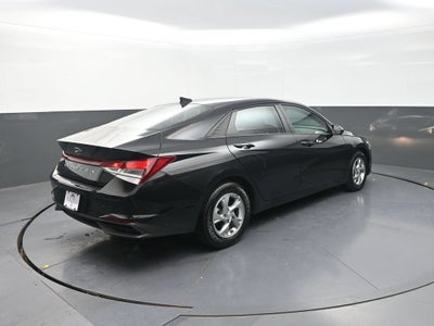 2023 Hyundai Elantra SE