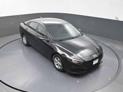 2023 Hyundai Elantra SE