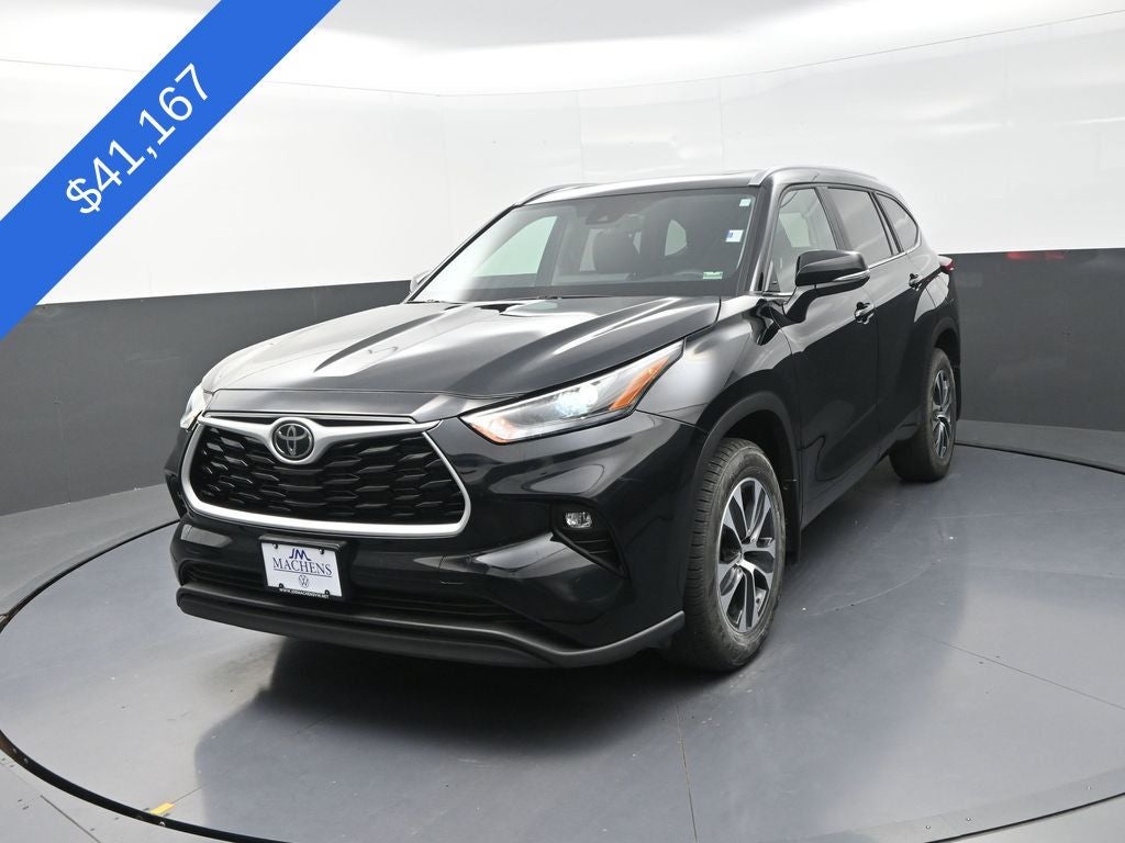 2024 Toyota Highlander XLE