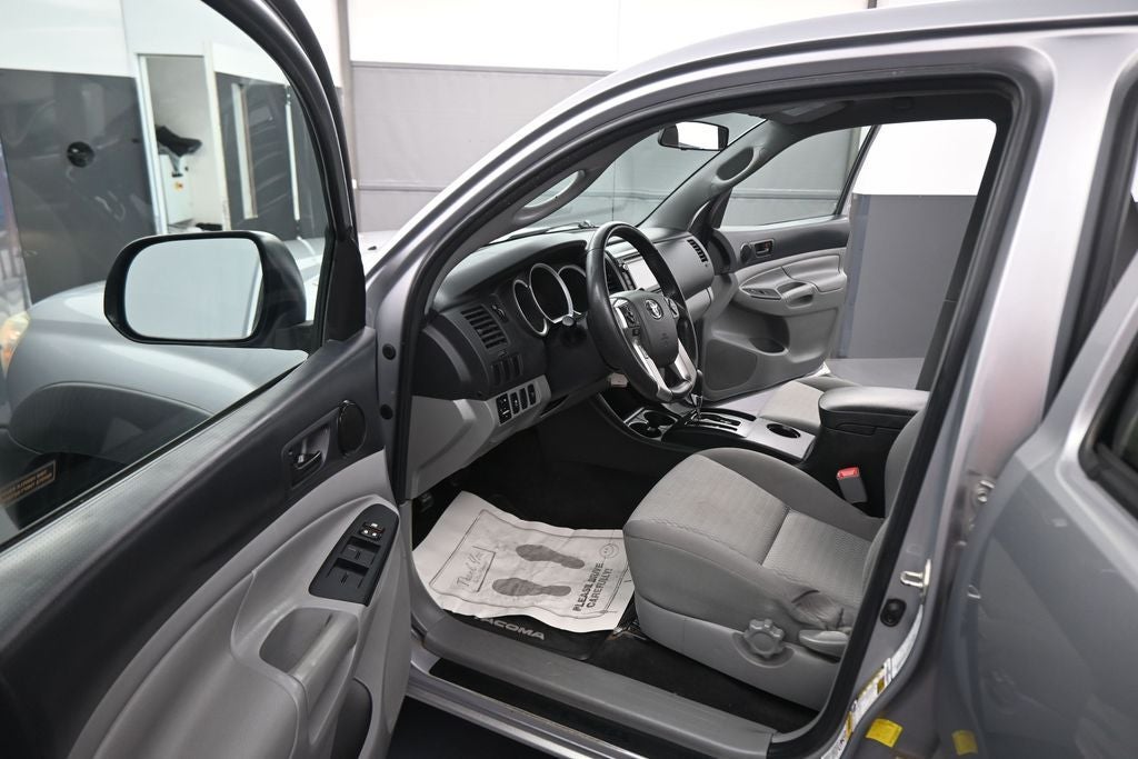 2015 Toyota Tacoma Base V6