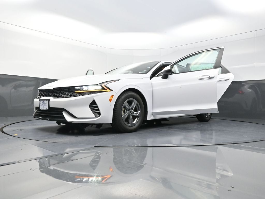 2023 Kia K5 LXS