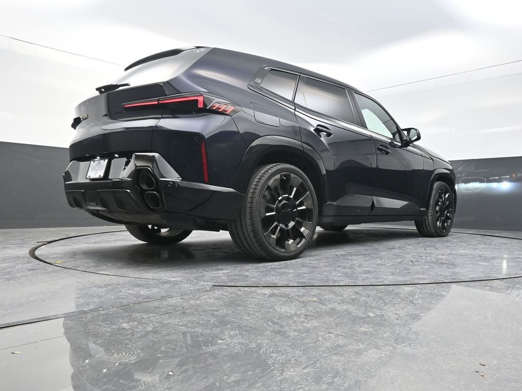 2024 BMW XM Base