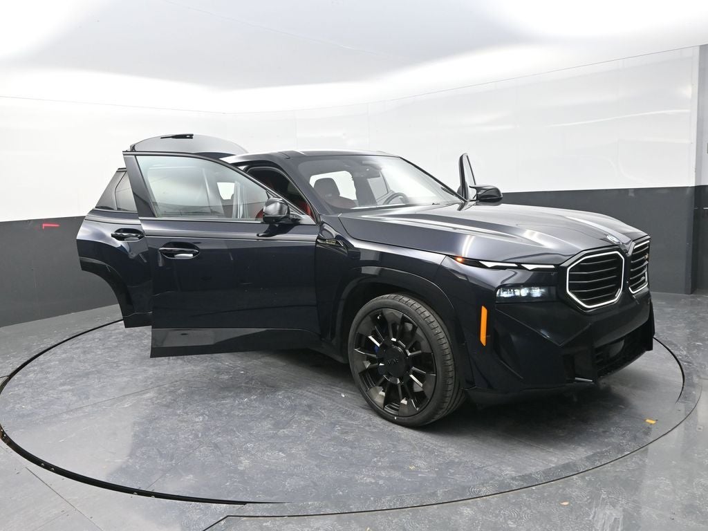 2024 BMW XM Base