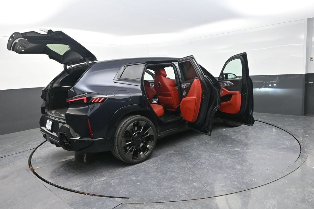 2024 BMW XM Base