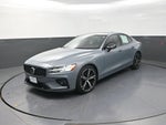2024 Volvo S60 B5 Plus Dark Theme