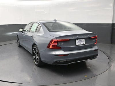 2024 Volvo S60 B5 Plus Dark Theme