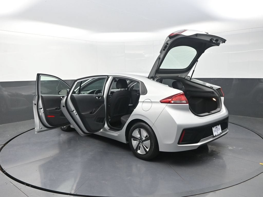 2018 Hyundai Ioniq Hybrid Blue