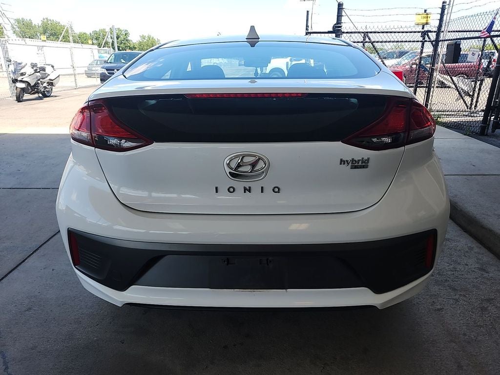 2020 Hyundai Ioniq Hybrid Blue