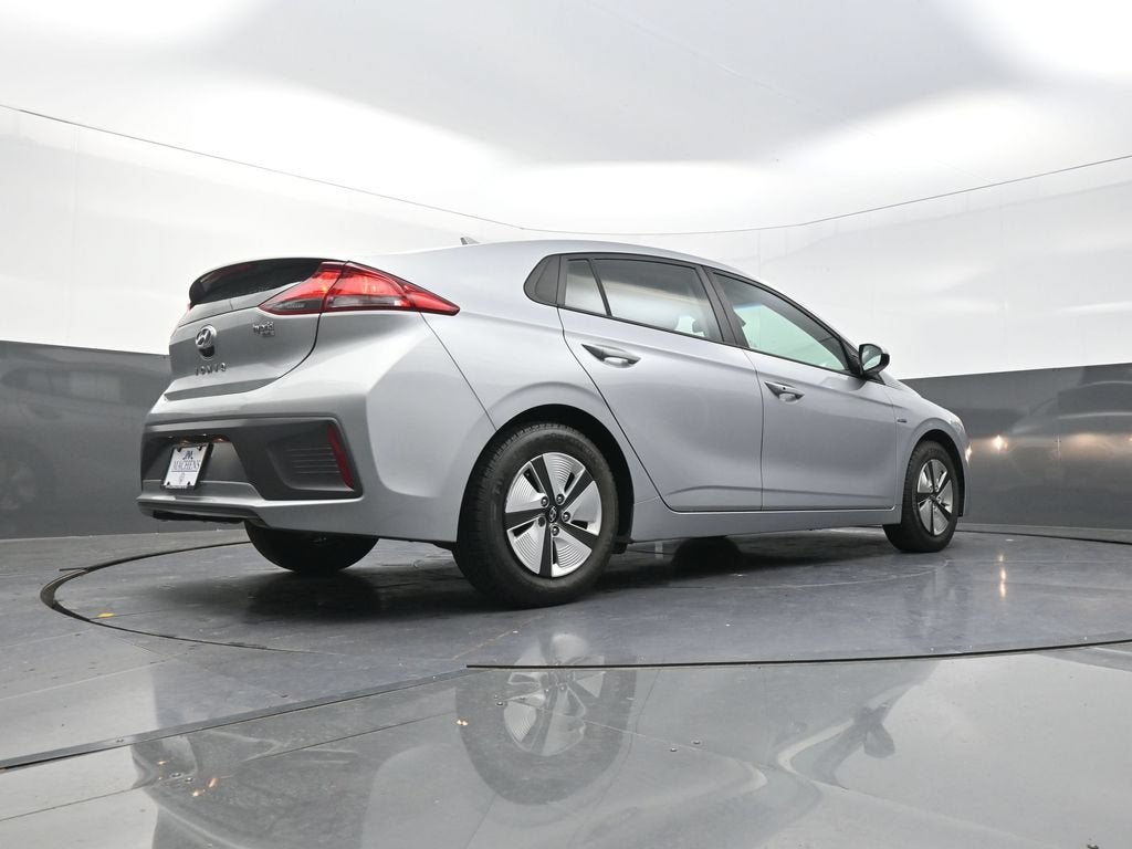 2020 Hyundai Ioniq Hybrid Blue