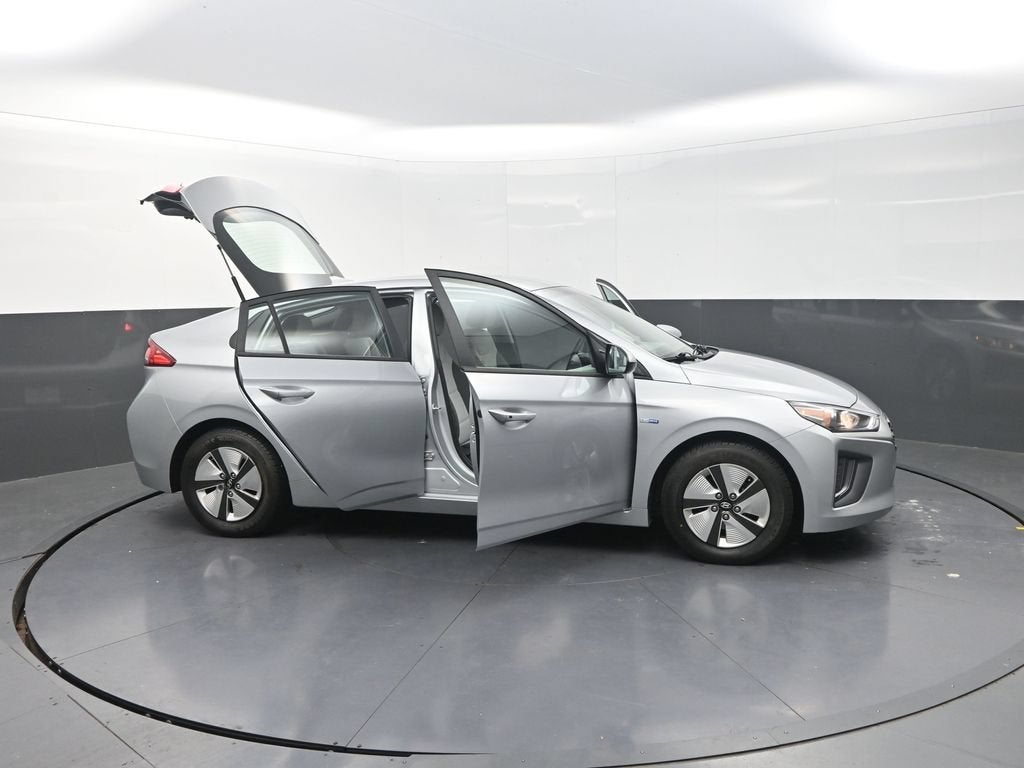 2020 Hyundai Ioniq Hybrid Blue
