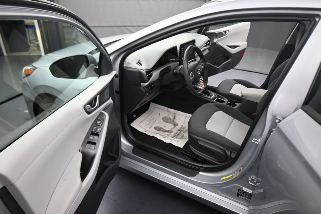 2020 Hyundai Ioniq Hybrid Blue