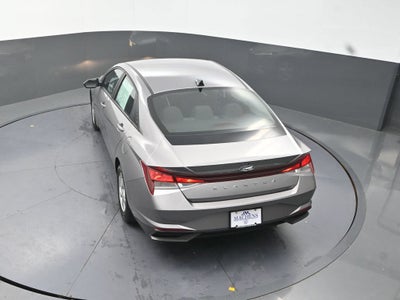 2023 Hyundai Elantra SE