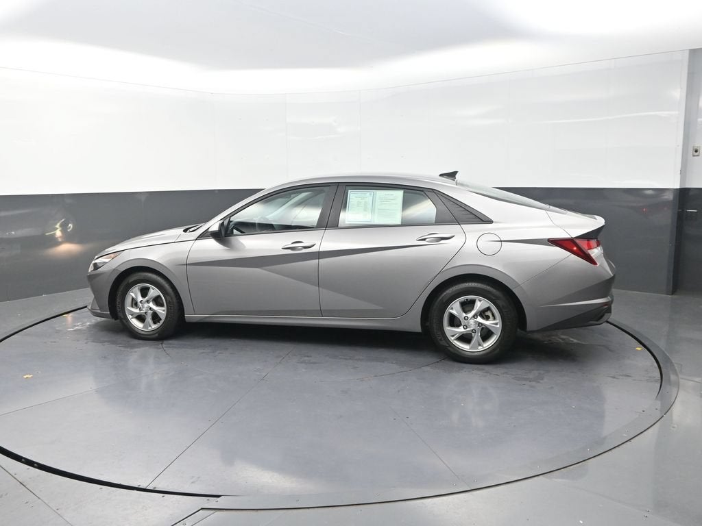 2023 Hyundai Elantra SE