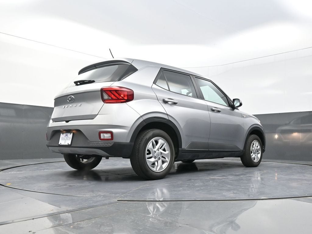 2023 Hyundai Venue SE