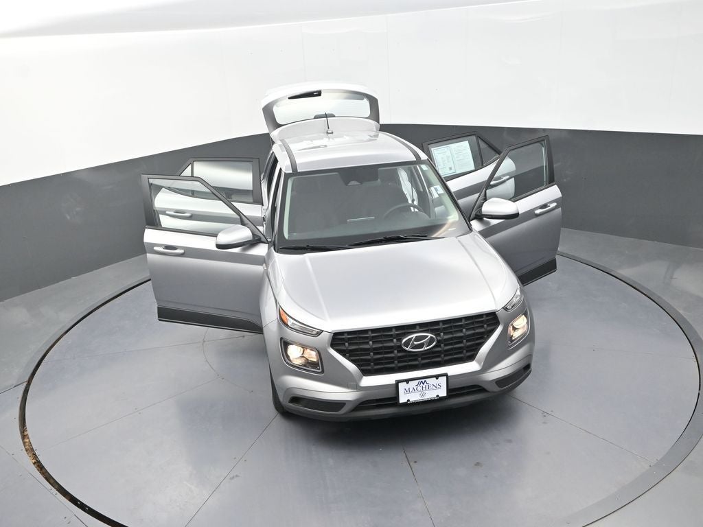 2023 Hyundai Venue SE