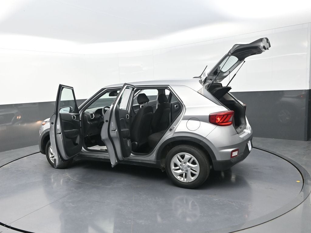 2023 Hyundai Venue SE