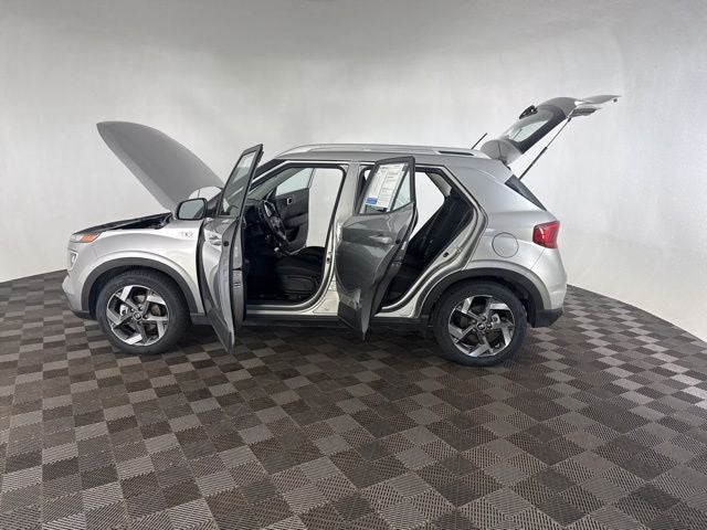 2024 Hyundai Venue SEL