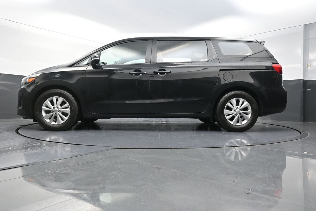 2018 Kia Sedona L