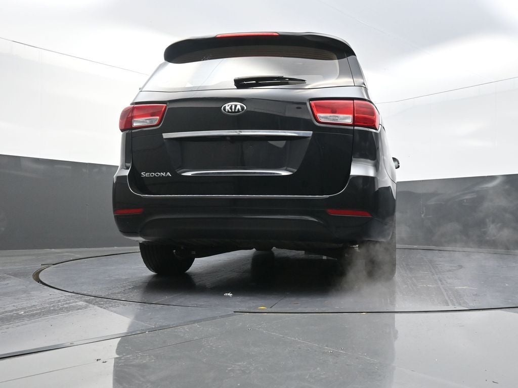 2018 Kia Sedona L