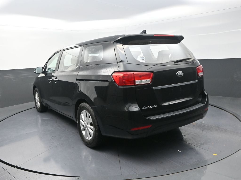 2018 Kia Sedona L