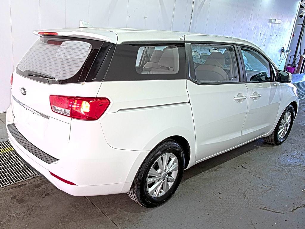 2018 Kia Sedona L
