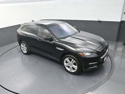 2017 Jaguar F-PACE 35t R-Sport