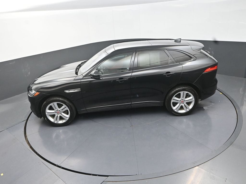 2017 Jaguar F-PACE 35t R-Sport