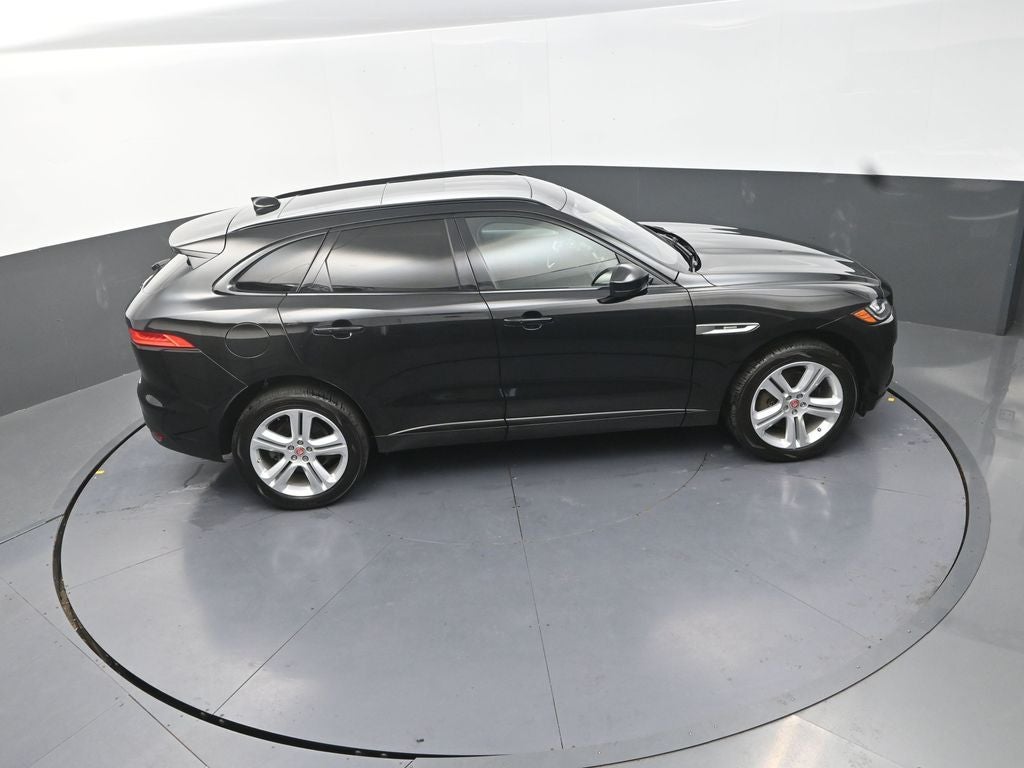 2017 Jaguar F-PACE 35t R-Sport