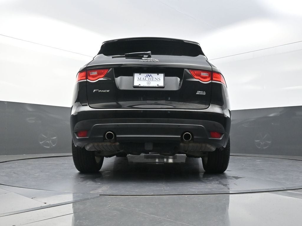 2017 Jaguar F-PACE 35t R-Sport