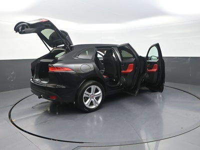 2017 Jaguar F-PACE 35t R-Sport