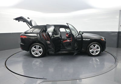 2017 Jaguar F-PACE 35t R-Sport
