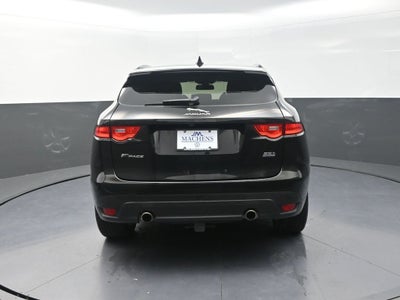 2017 Jaguar F-PACE 35t R-Sport