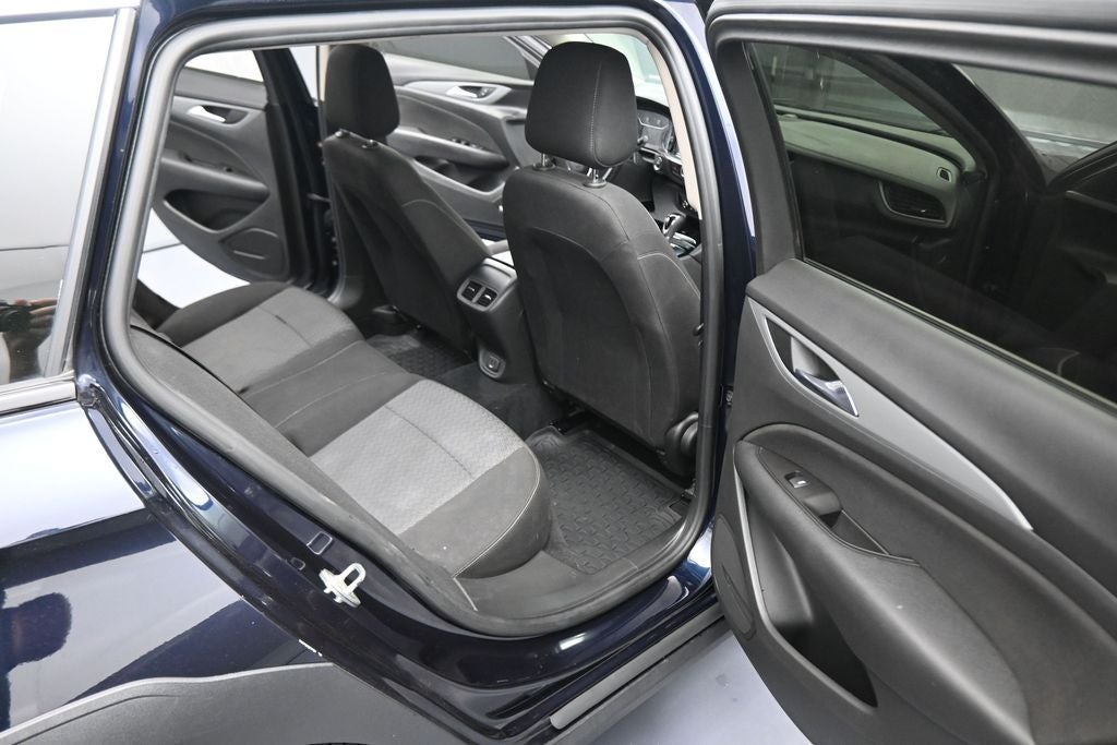 2019 Buick Regal TourX Preferred