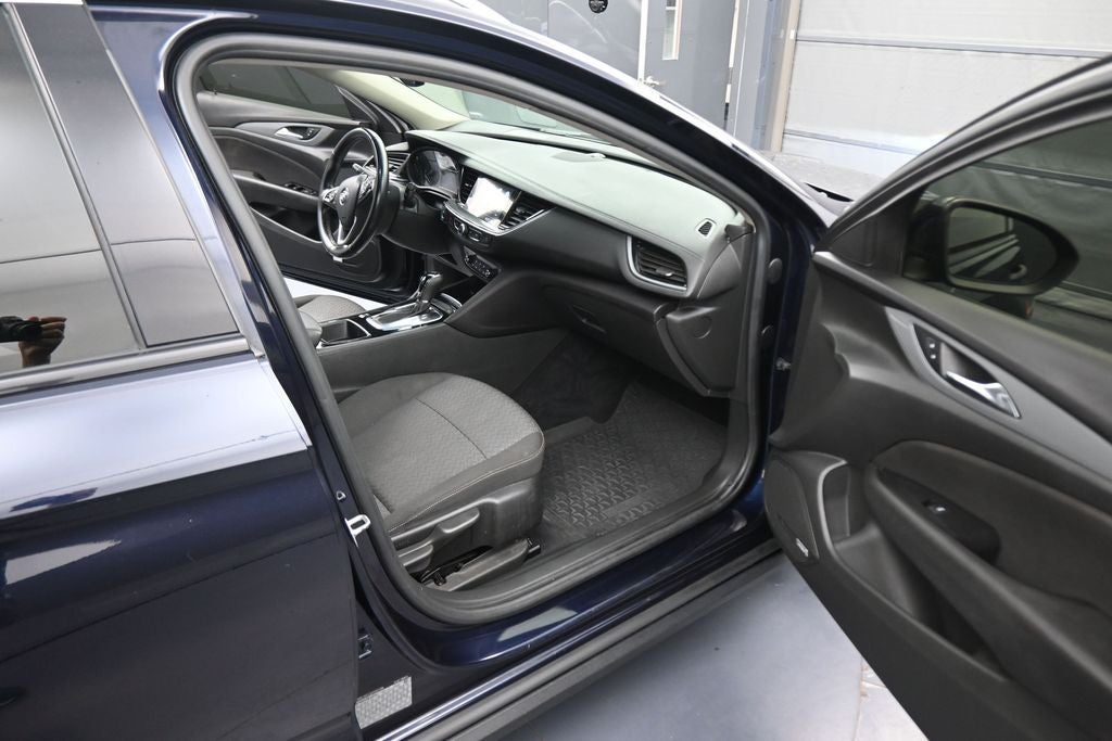 2019 Buick Regal TourX Preferred