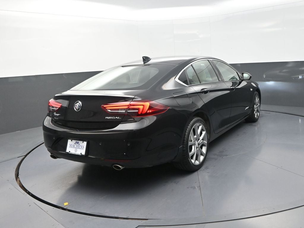 2019 Buick Regal Avenir