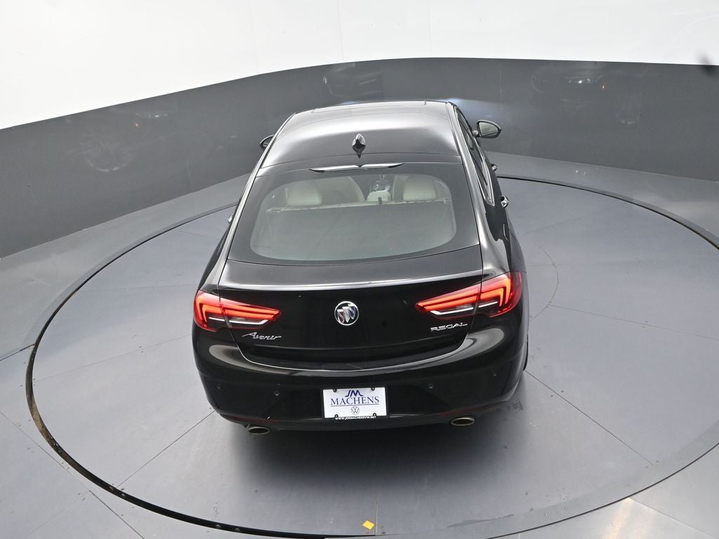 2019 Buick Regal Avenir