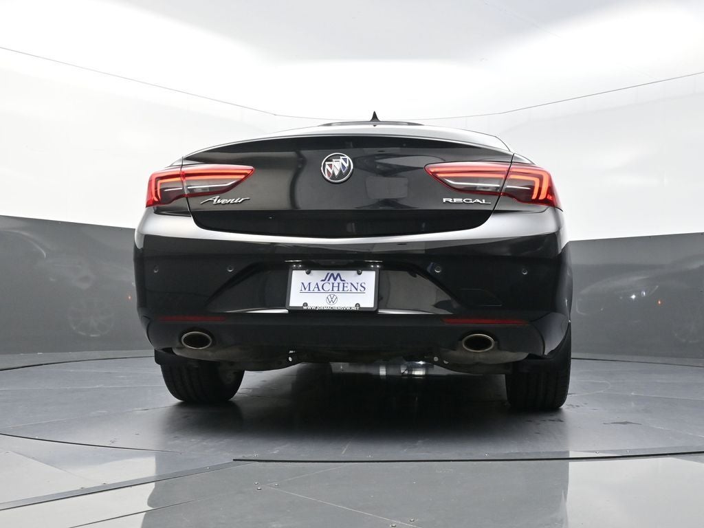 2019 Buick Regal Avenir