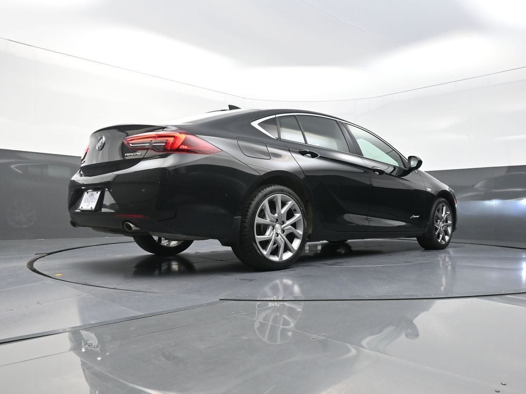 2019 Buick Regal Avenir
