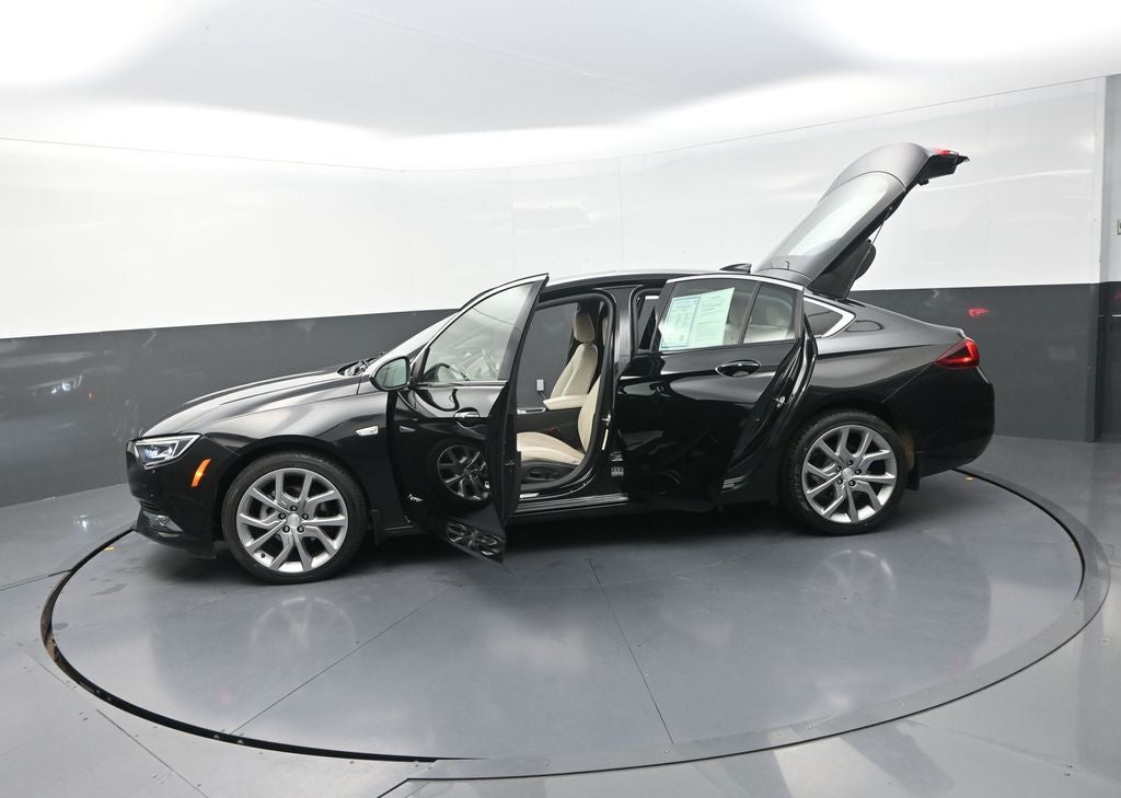 2019 Buick Regal Avenir