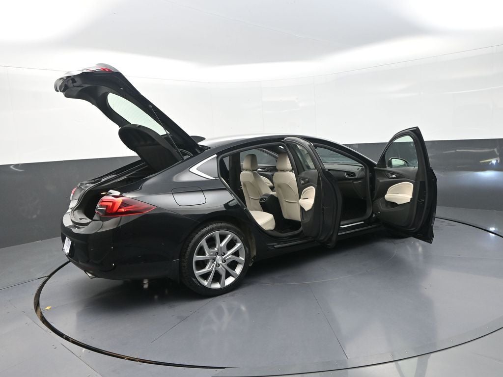 2019 Buick Regal Avenir