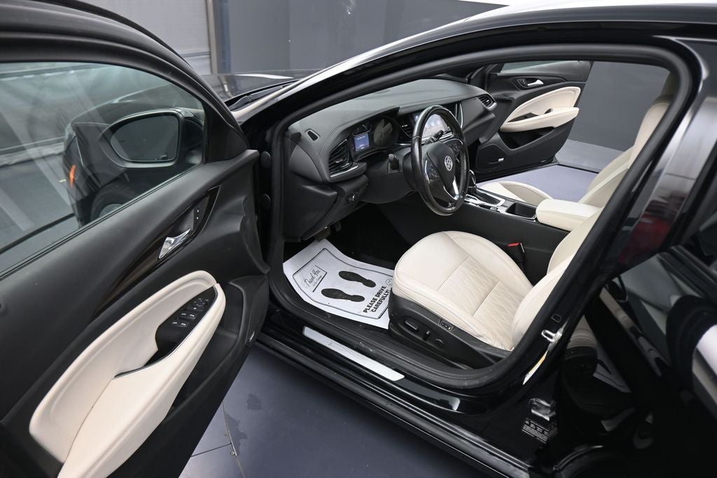 2019 Buick Regal Avenir