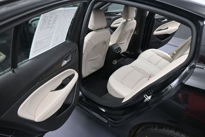 2019 Buick Regal Avenir