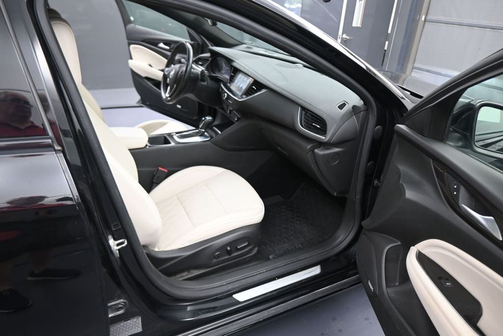 2019 Buick Regal Avenir