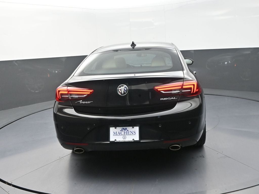 2019 Buick Regal Avenir