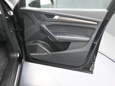 2024 Audi Q5 45 S line Premium quattro