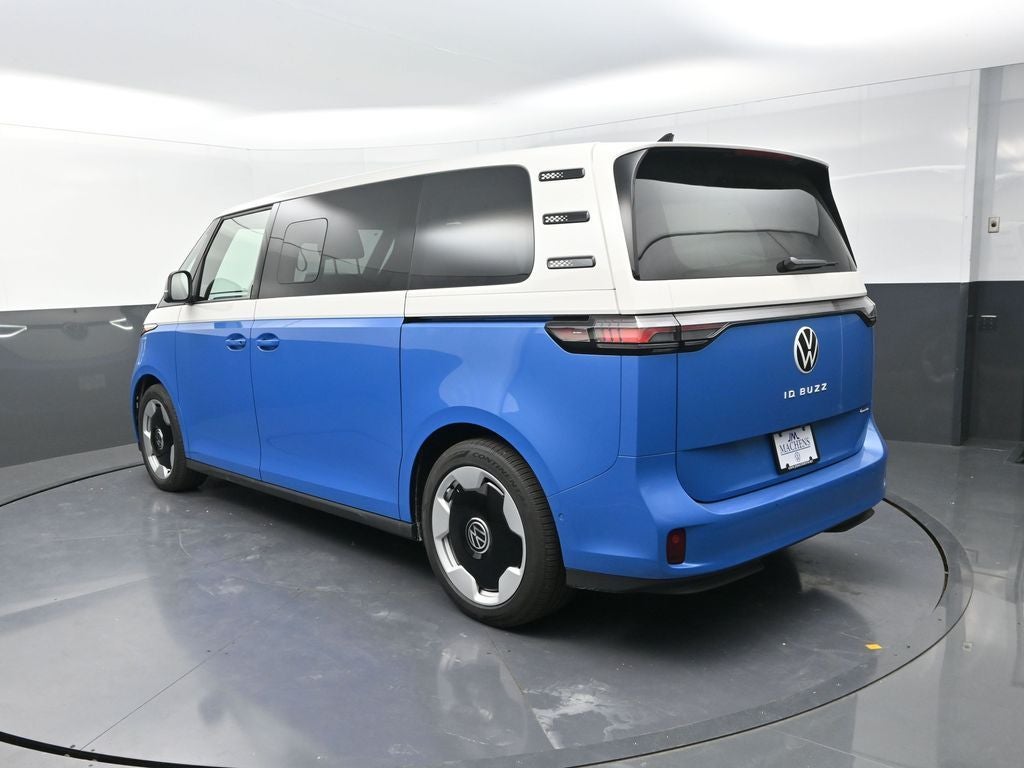 2025 Volkswagen ID. Buzz Pro S Plus