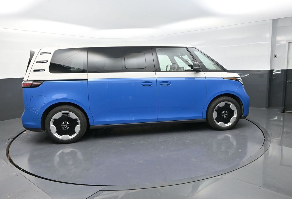 2025 Volkswagen ID. Buzz Pro S Plus